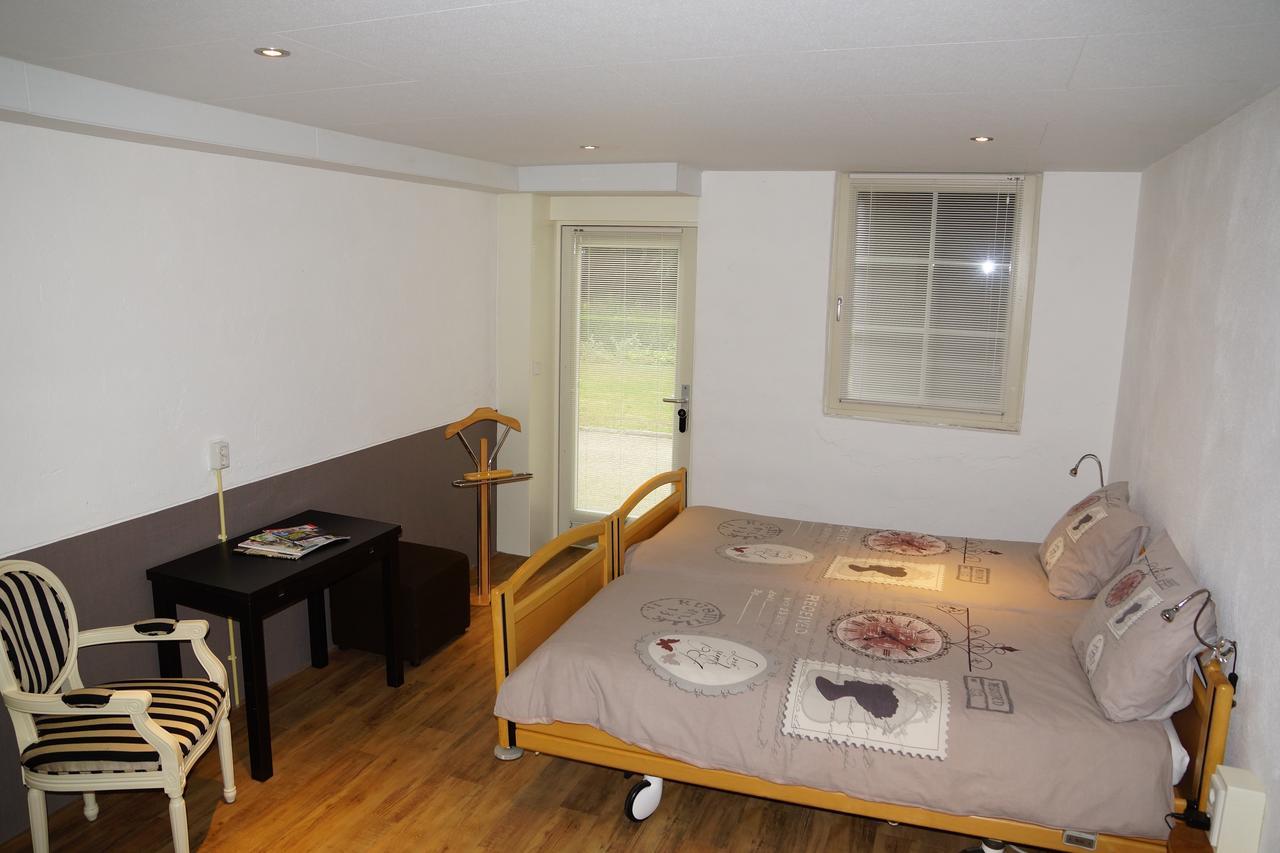 Bed and Breakfast D'N Twist Overloon Екстер'єр фото